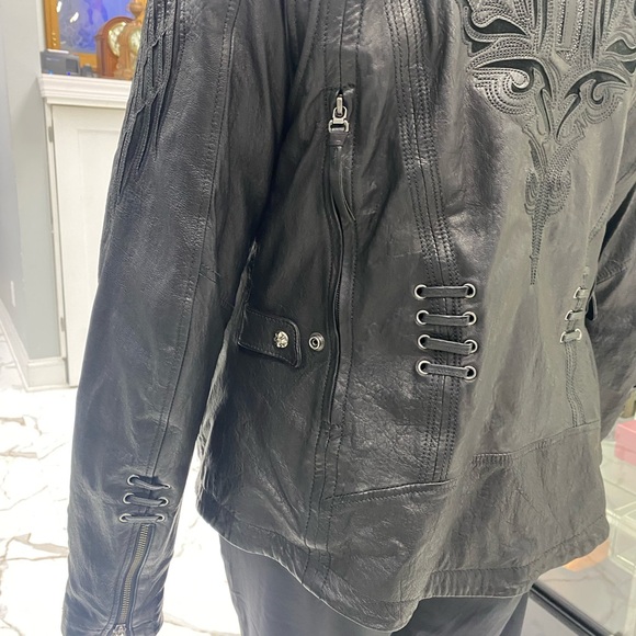 Harley Davidson Embroidered Leather Jacket - Picture 6 of 12